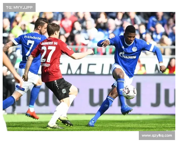 「4」（外代二线）足球——德甲联赛：拜仁胜沙尔克04
